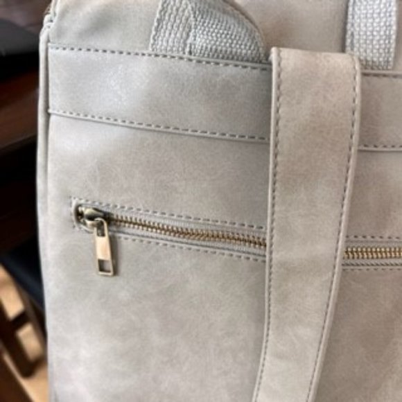 Alyssa Backpack Bag- Cute Floral Interior - Picture 4 of 10